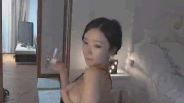 粉丝破千福利 色播祖师娘韩国朴妮唛 永远的经典(33)