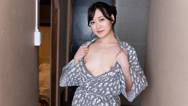 pacopacomama_112725_100 乳头硬了！给一位美丽,敏感,小胸的成熟女性中出！ 本多舞
