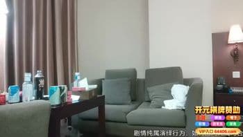 清纯兼职学生妹，被猛男连续操两炮